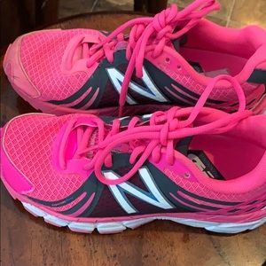 New balance sneakers girls size 5